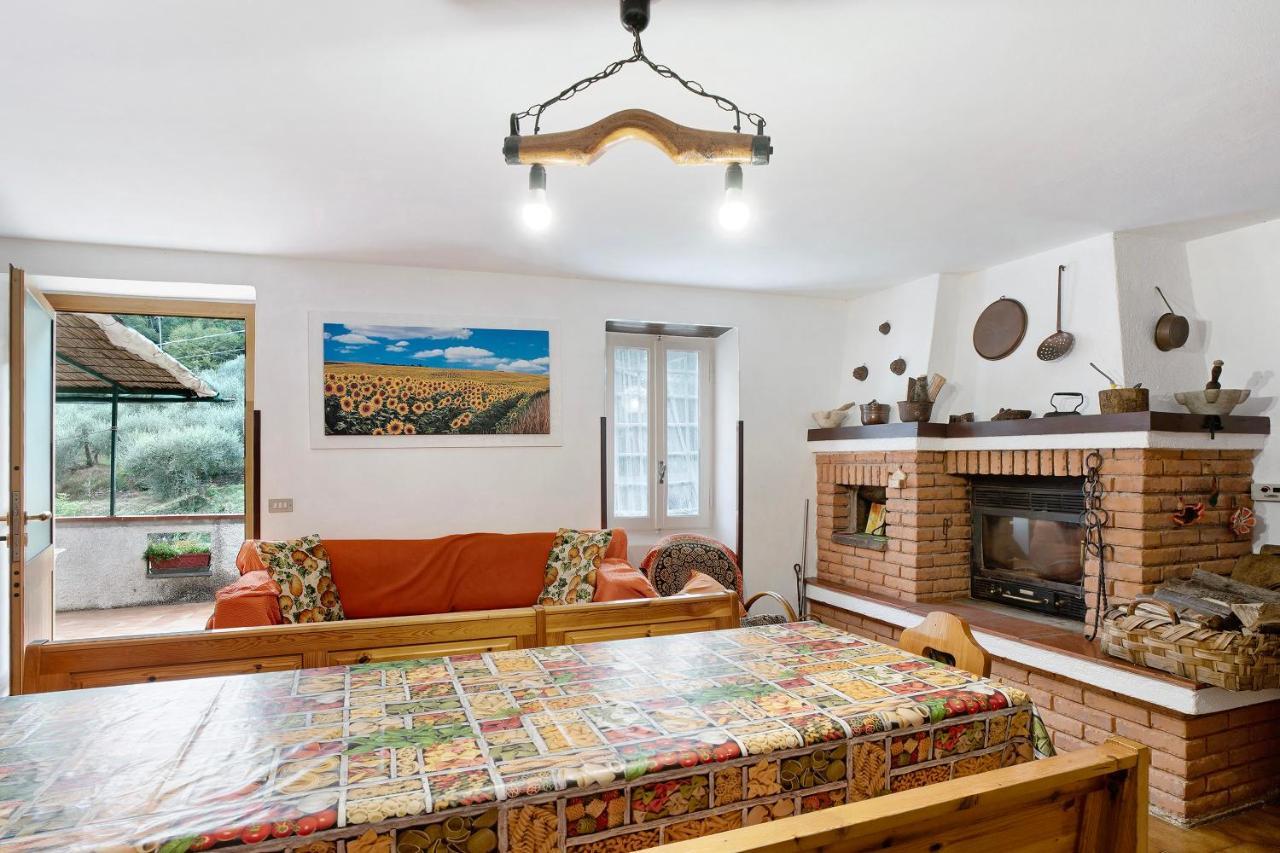 Ferienwohnung Ca De Baci Vessalico Exterior foto
