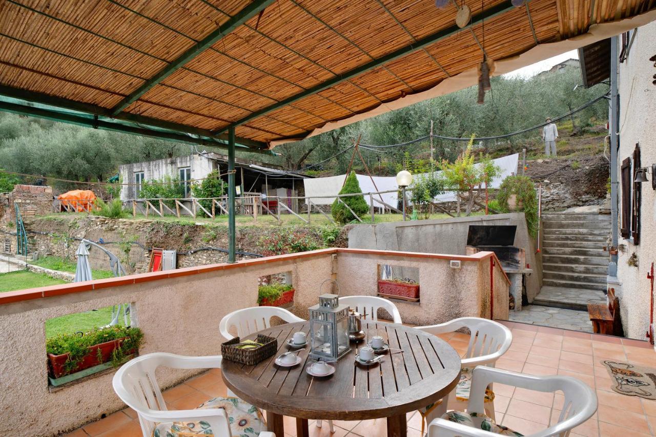 Ferienwohnung Ca De Baci Vessalico Exterior foto